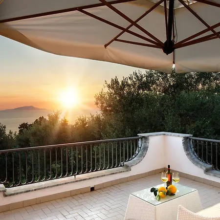 Il Nido Del Gabbiano Apartment Massa Lubrense